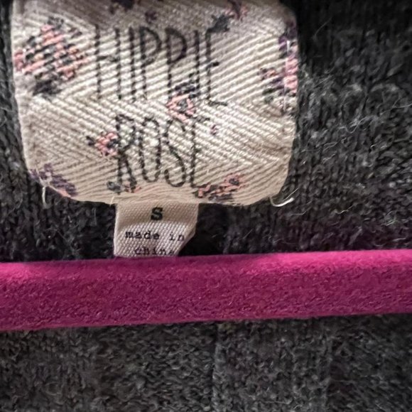 Grey Ribbed V Neck Sweater Size S - Picture 2 of 6